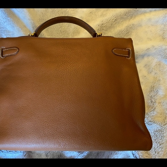 Hermes Kelly Retourne 35 in Cognac Chèvre de Coromandel with gold hardware - Picture 3 of 16
